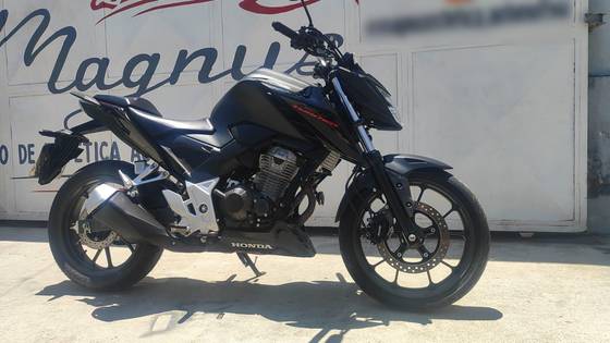 HONDA CB 300F TWISTER CBS HONDA CB 300F TWISTER CBS